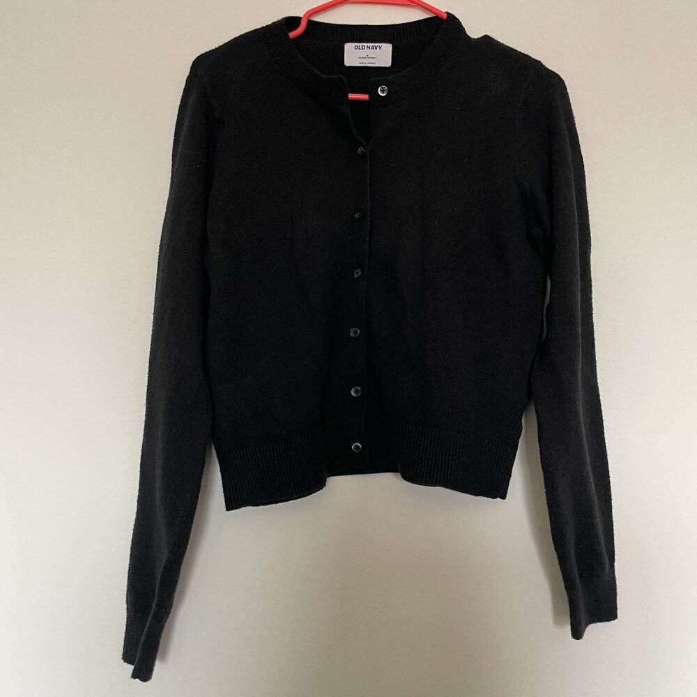 Black Old Navy Button Front Cardigan